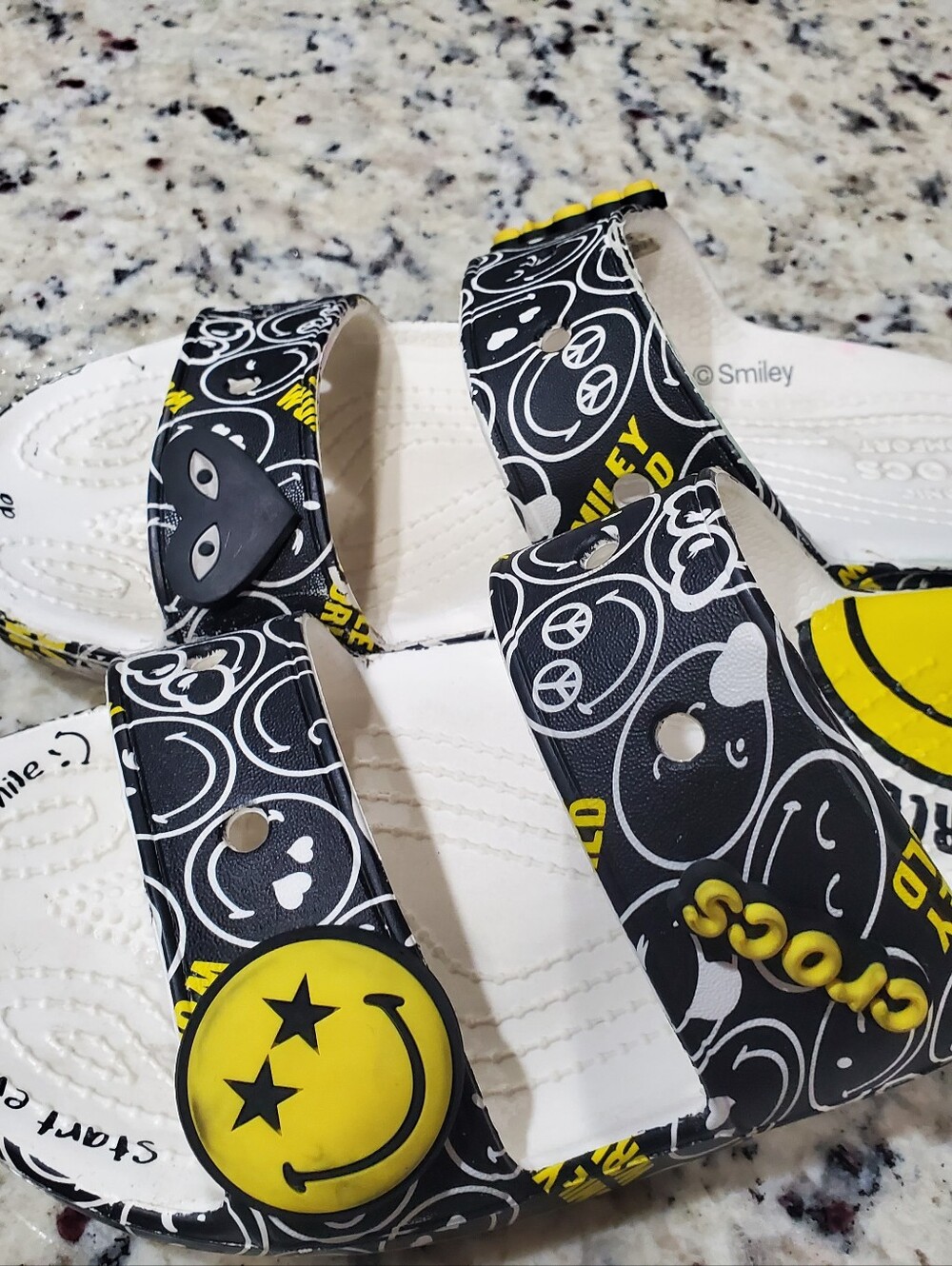 Limited Edition Crocs SmileyWorld Graphic Slides Size 6 Women / 4 Men + Jibbitz